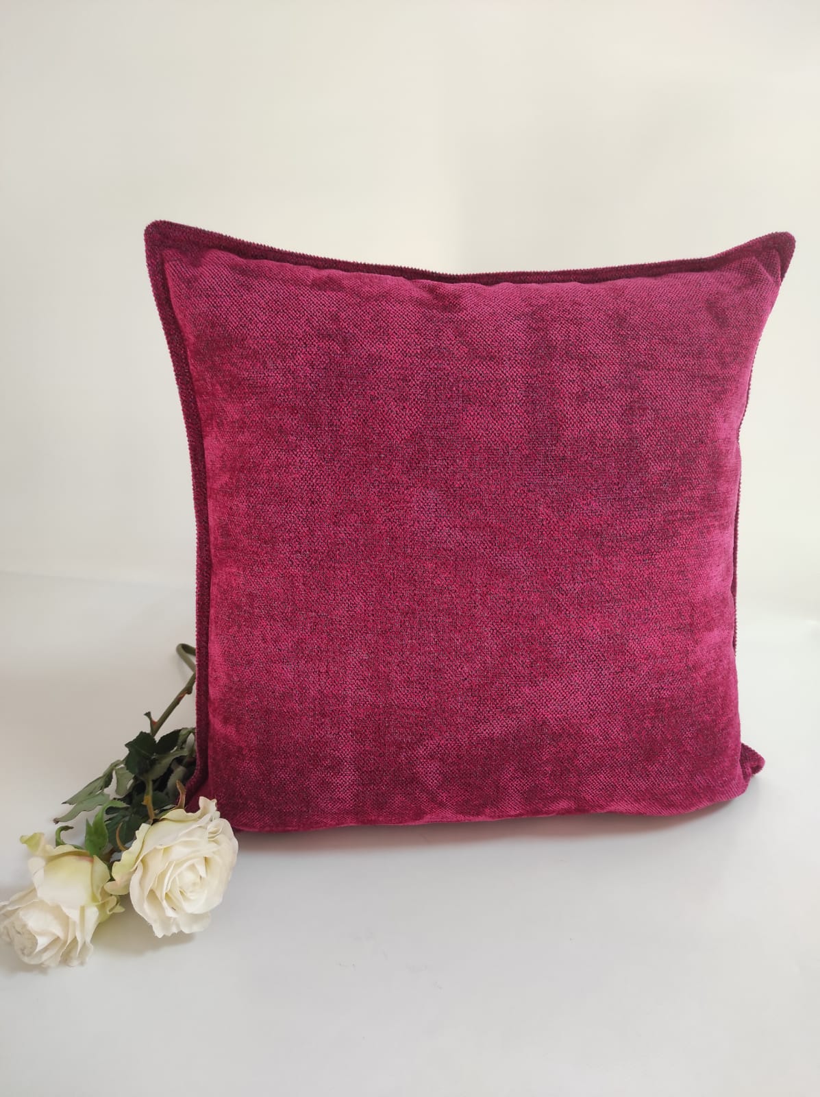 COJIN NAOS C/32 FUCSIA 45X45 C/ RELLENO MANUEL REVERT